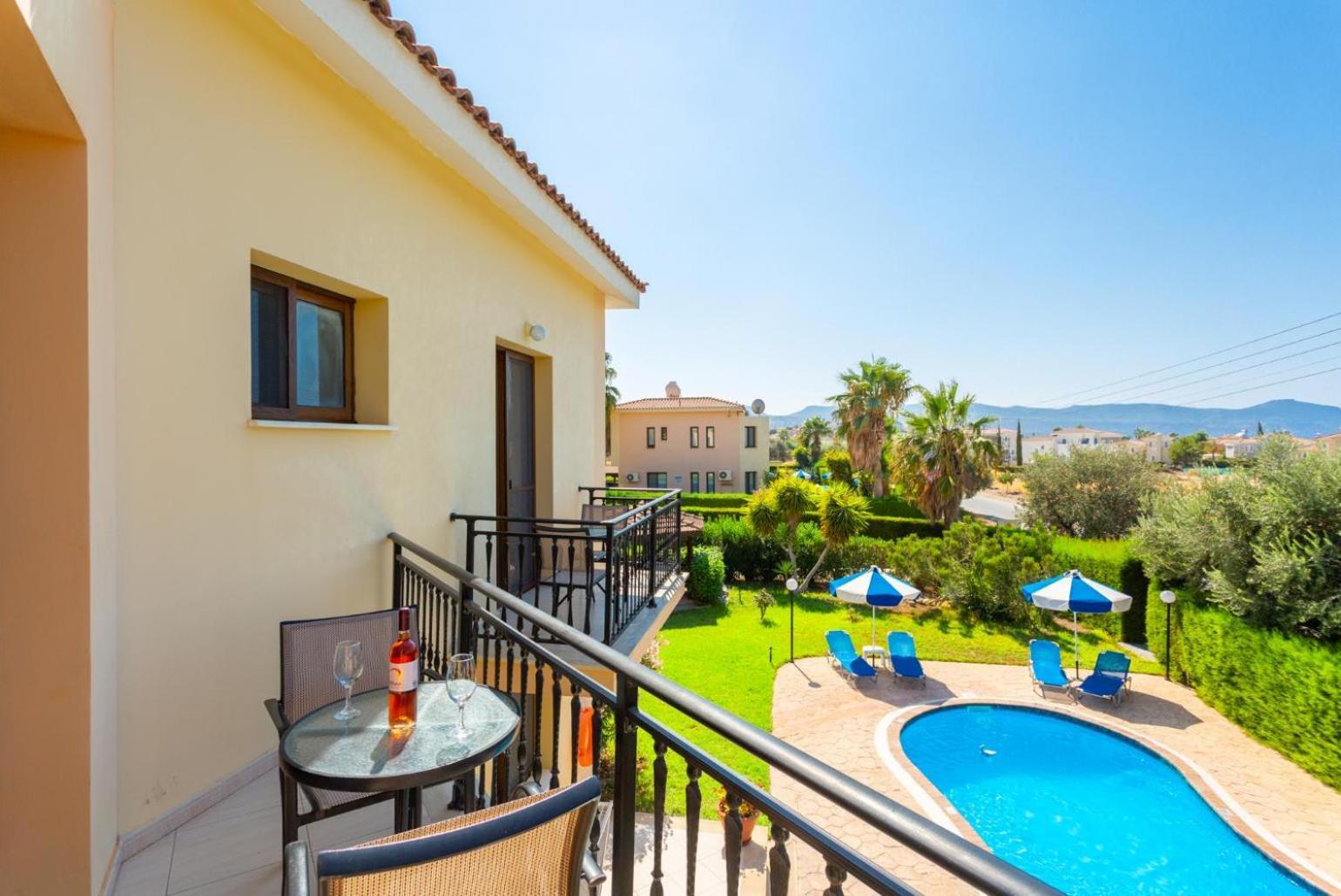 Villa Halima Fostira Polis Bagian luar foto