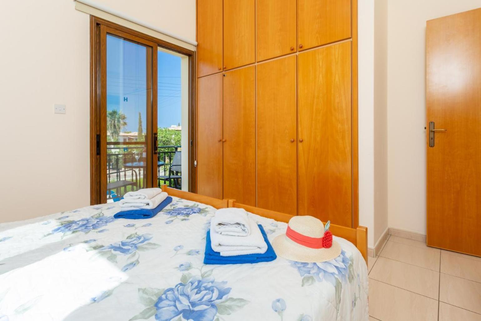 Villa Halima Fostira Polis Bagian luar foto